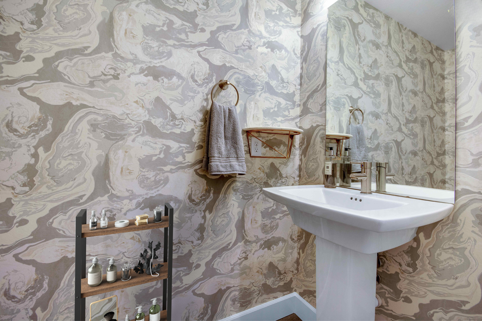 Powder bath wallpaper